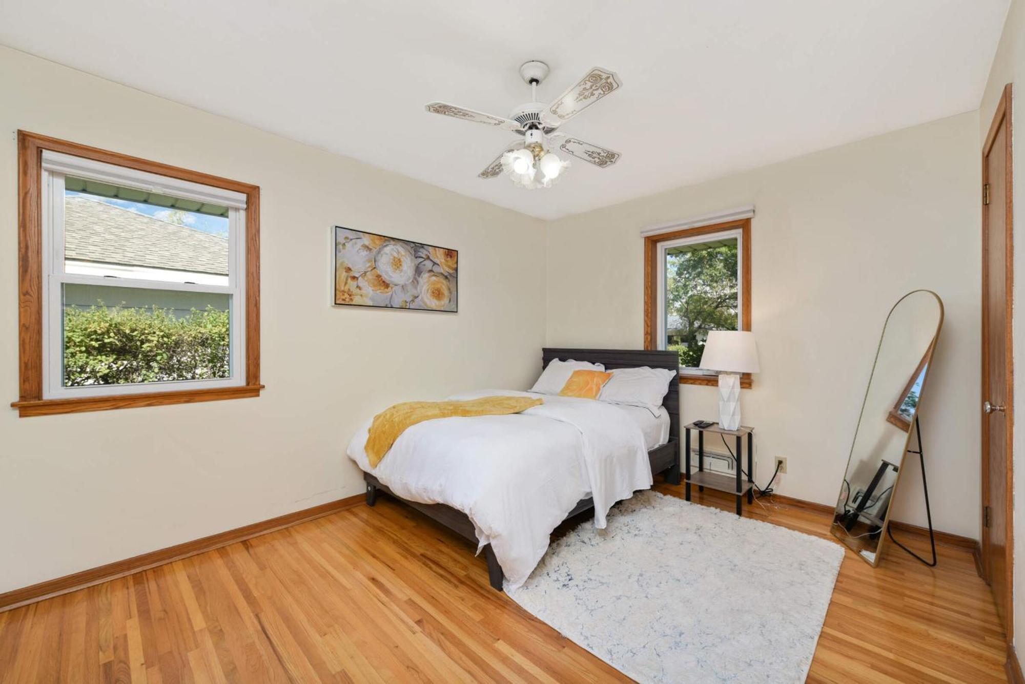 Cottage Grove Haven, Spacious 4-Bed, 3 Baths Retreat Экстерьер фото