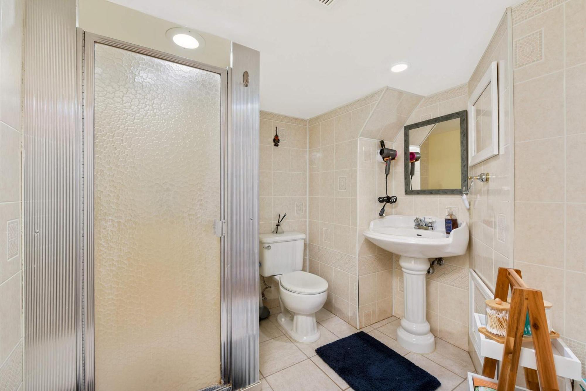 Cottage Grove Haven, Spacious 4-Bed, 3 Baths Retreat Экстерьер фото