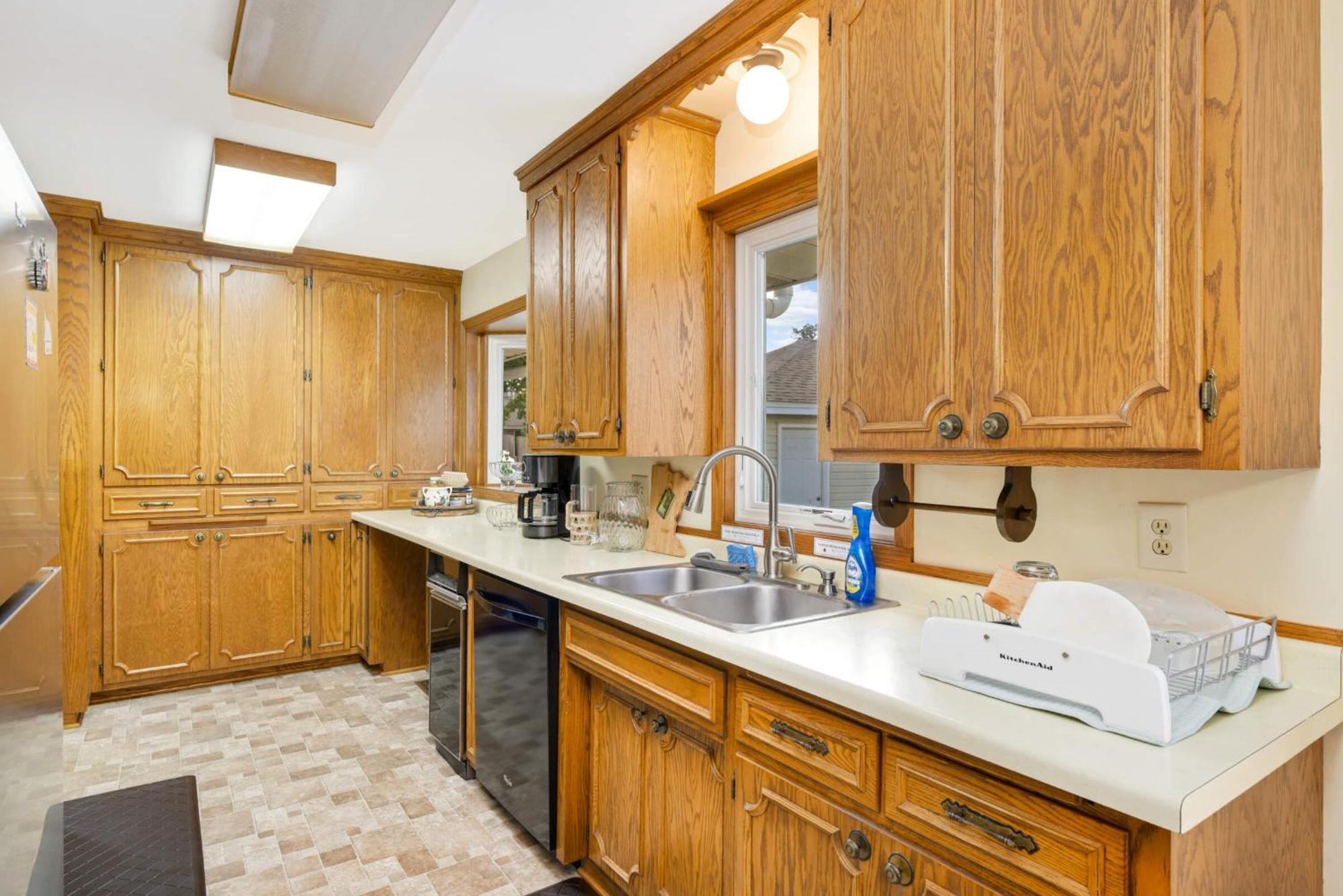 Cottage Grove Haven, Spacious 4-Bed, 3 Baths Retreat Экстерьер фото
